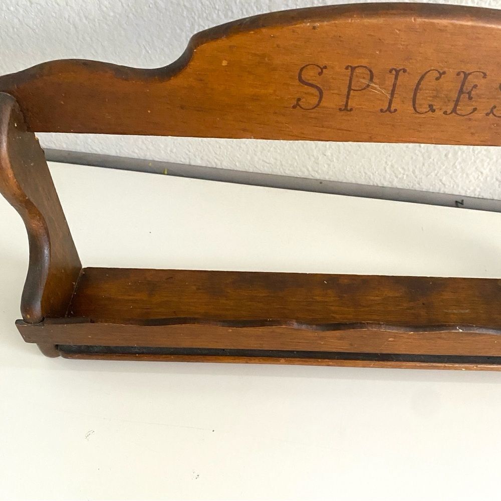 Moving Sale! Wooden Spice Rack With Bold Writing Carved Fence holding The Jars - Picture 4 of 5